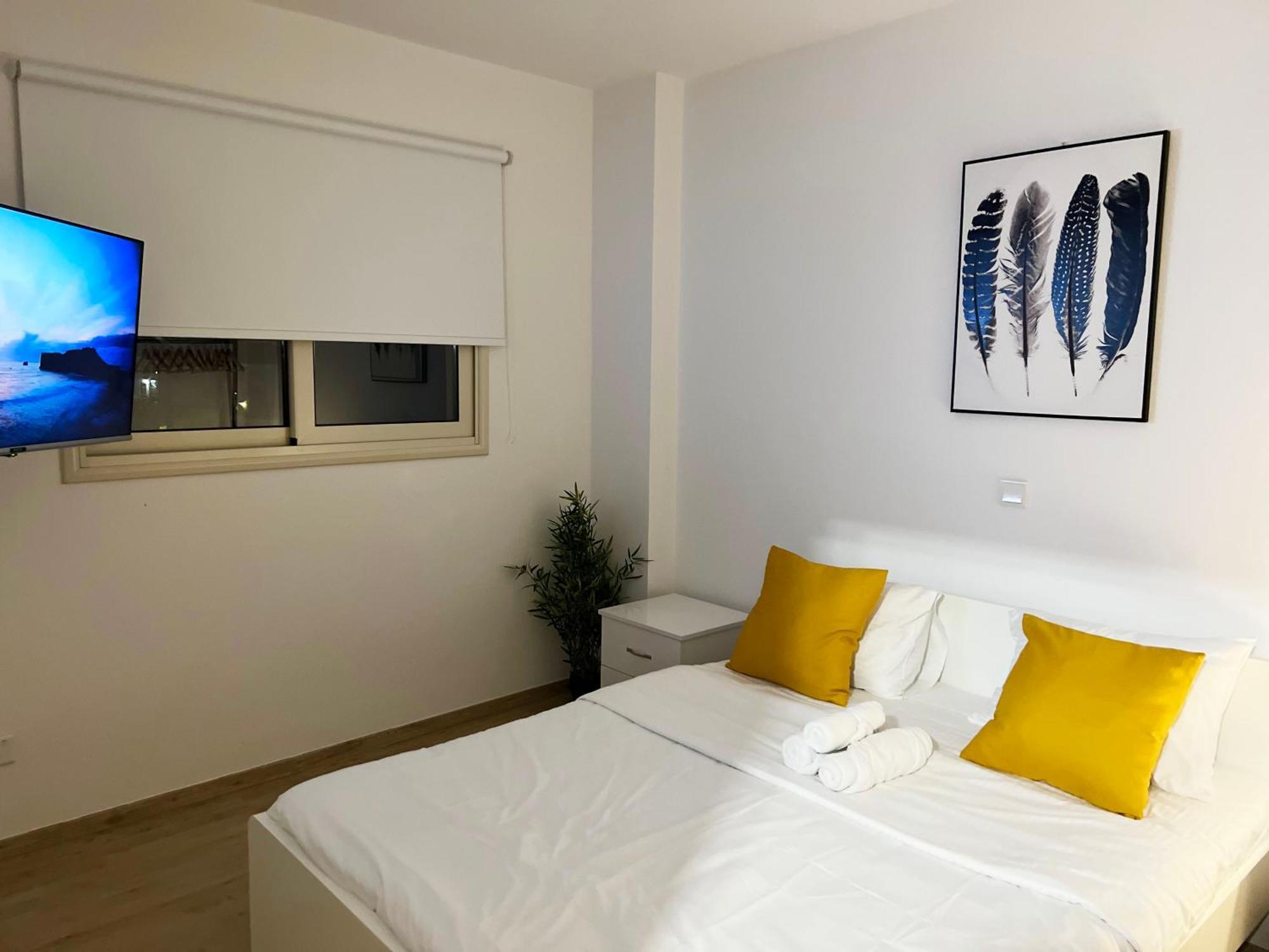 Earth Apartment Larnaca Extérieur photo