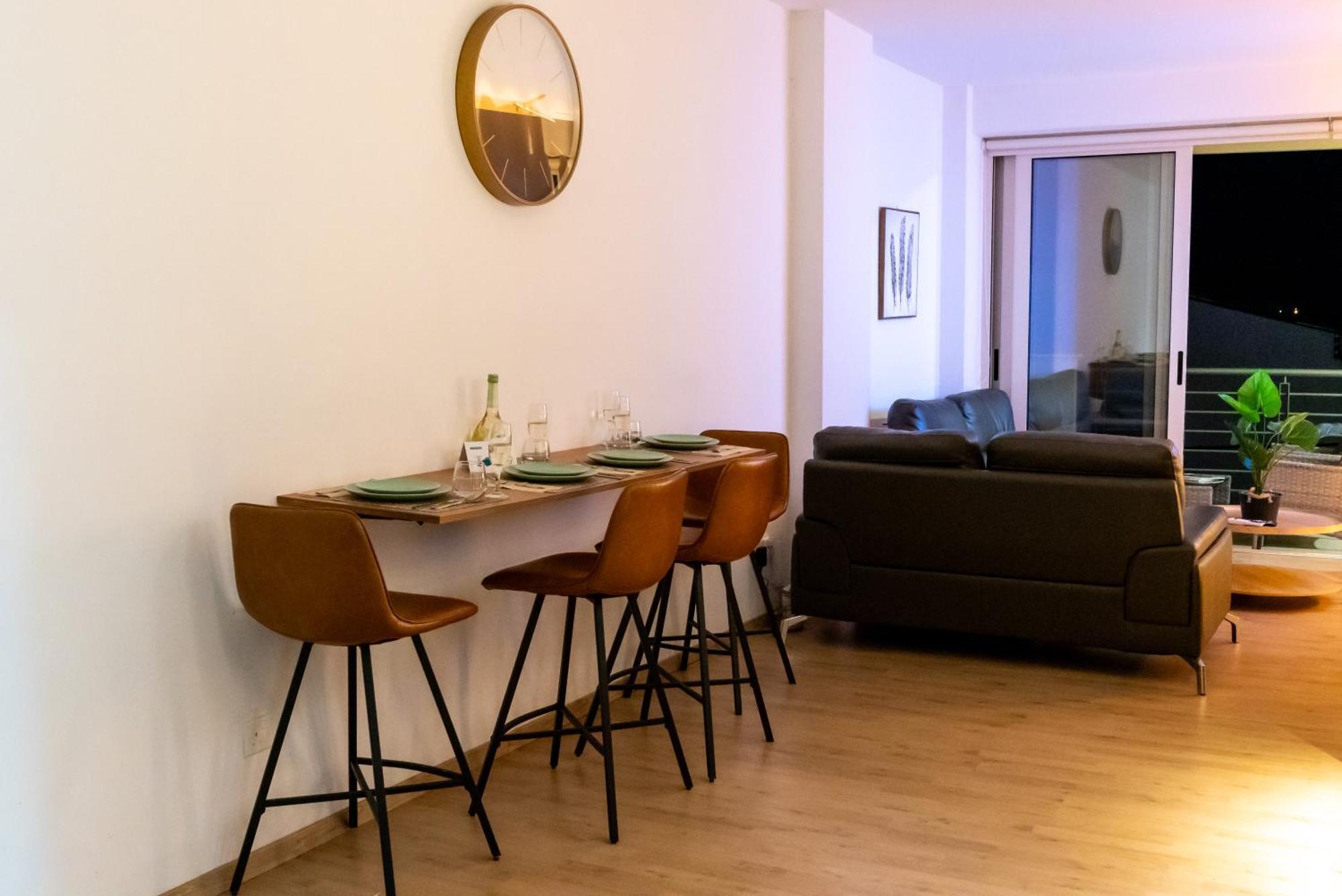 Earth Apartment Larnaca Extérieur photo